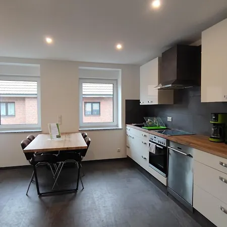 Lägenhet Zv38-damm-2